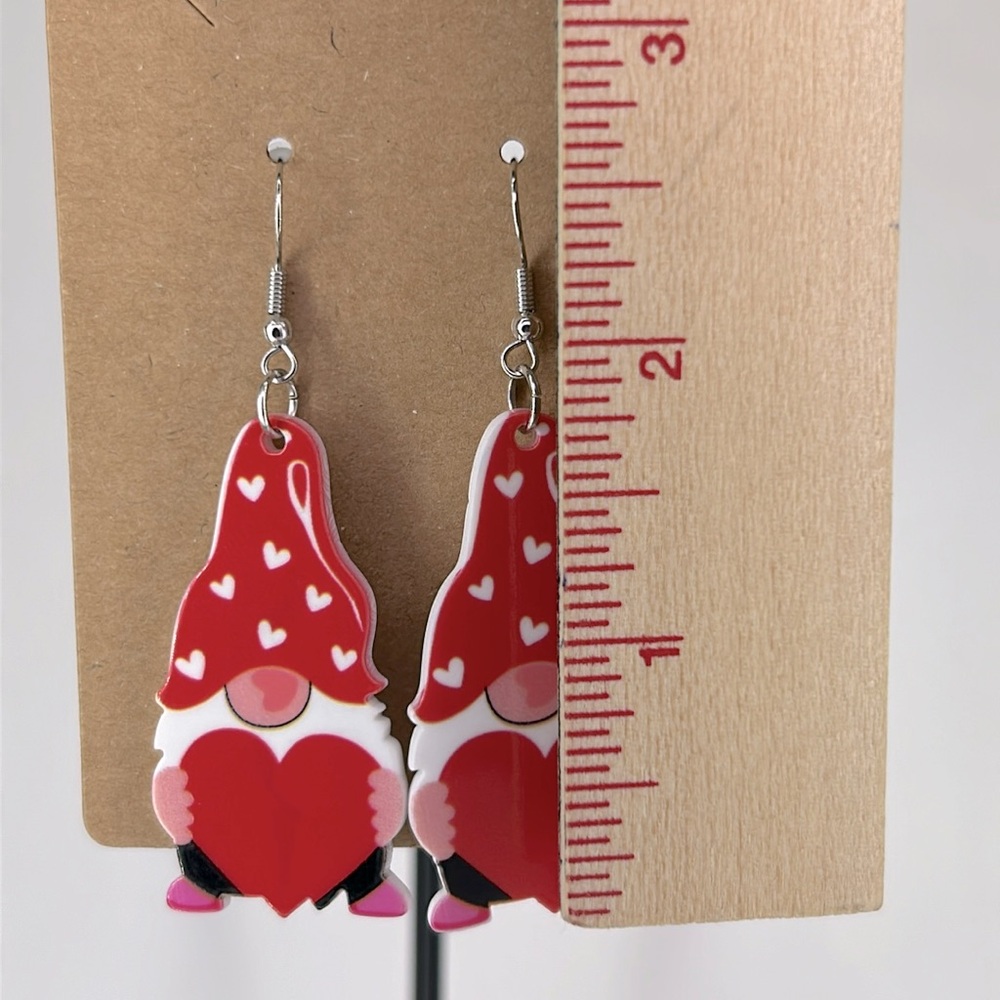 Gnome Heart Acrylic Dangle Earrings Fashion Jewelry Valentines - Picture 2 of 3
